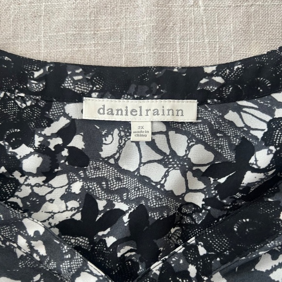 Daneil Rainn Black Patterned Sleeveless Blouse Women Plus XXL - Picture 4 of 6